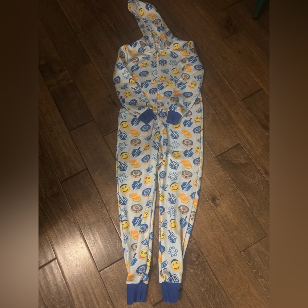 Lola + The Boys Hanukkah Onesie – Size 10 – excellent condition